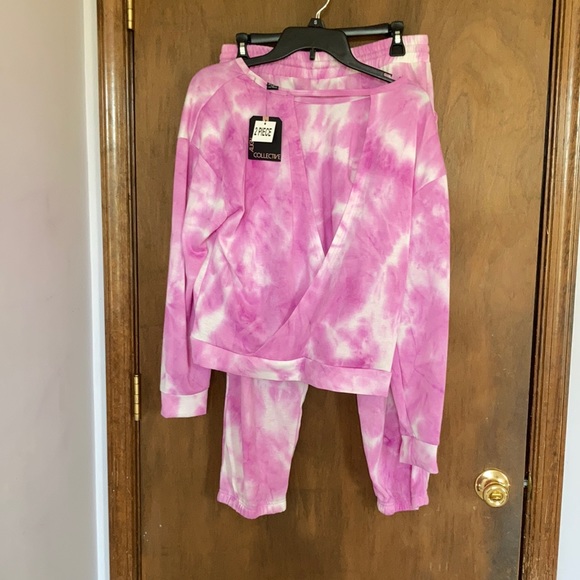 Top with cut out in back &  jogger pant tie dye set pink M Juniors - Picture 12 of 17